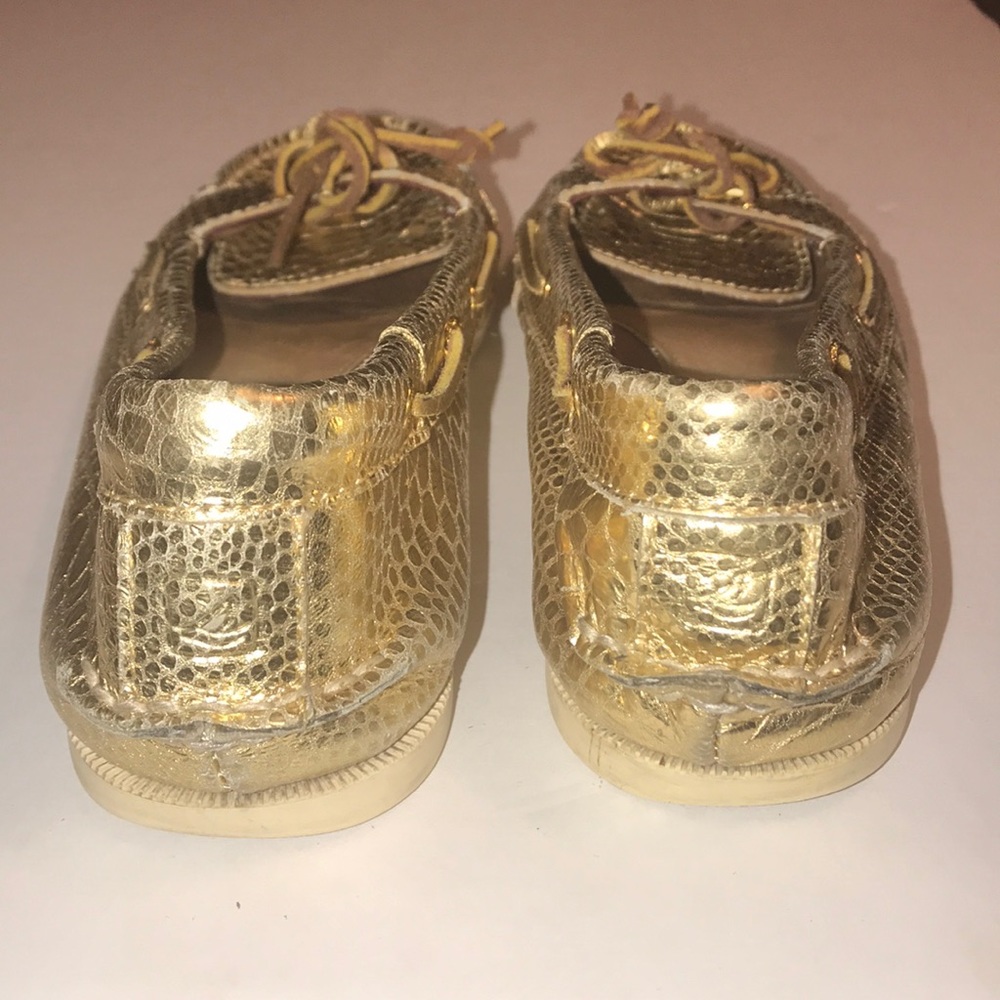 Sperry - Picture 3 of 6